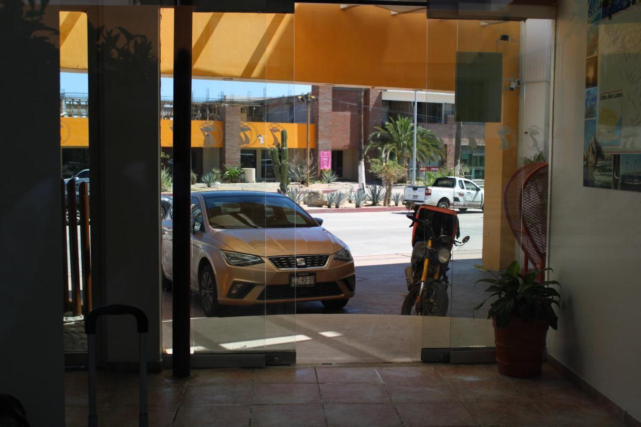Seven Crown Express & Suites By Kavia Cabo San Lucas Exterior foto