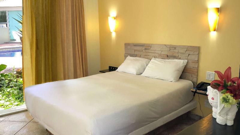 Seven Crown Express & Suites By Kavia Cabo San Lucas Exterior foto